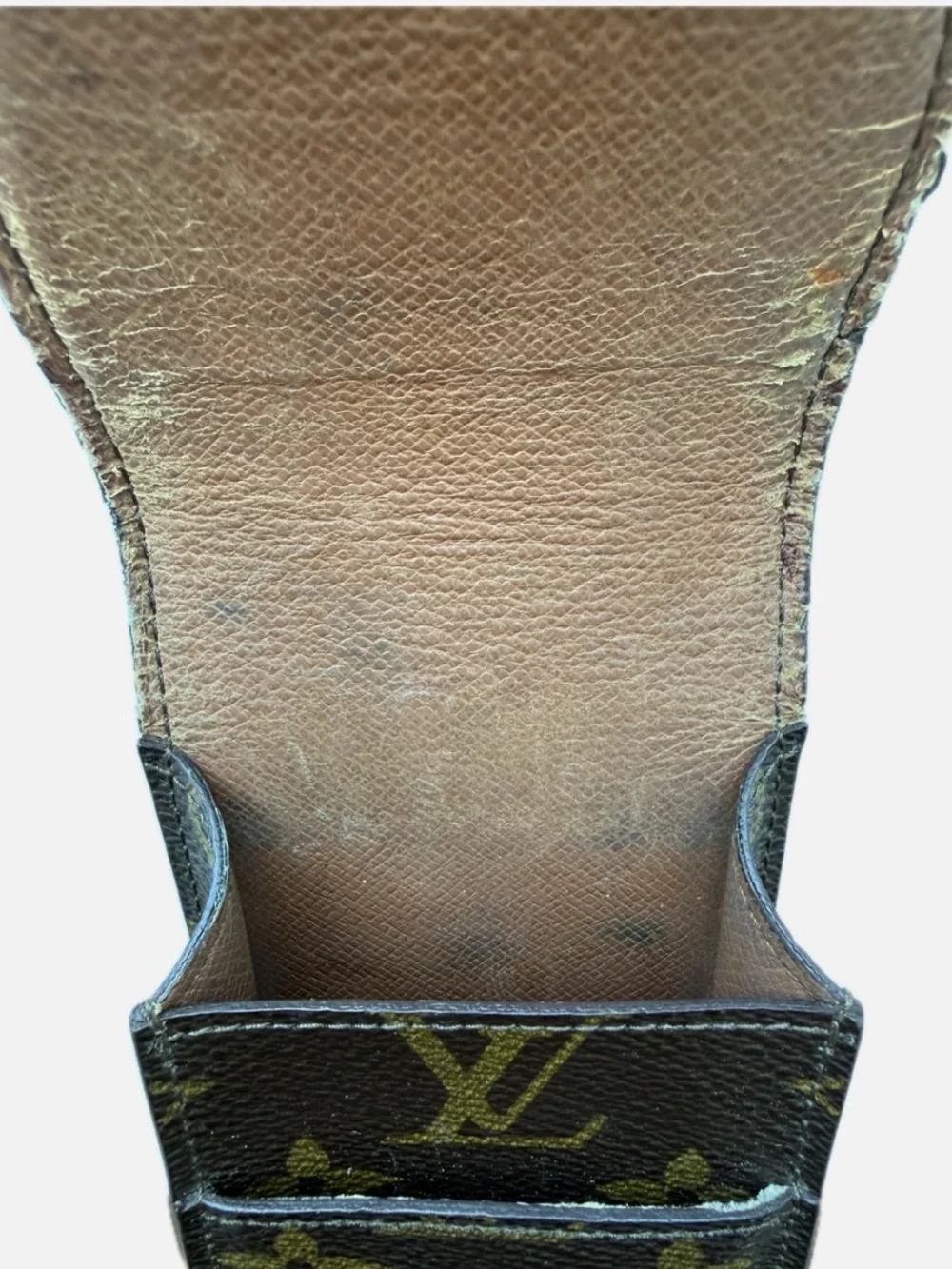 AUTHENTIC VINTAGE LOUIS VUITTON CIGARETTE HOLDER